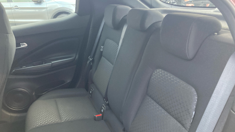 Nissan Juke 1.0 DiG-T Acenta Premium 5dr Petrol Hatchback